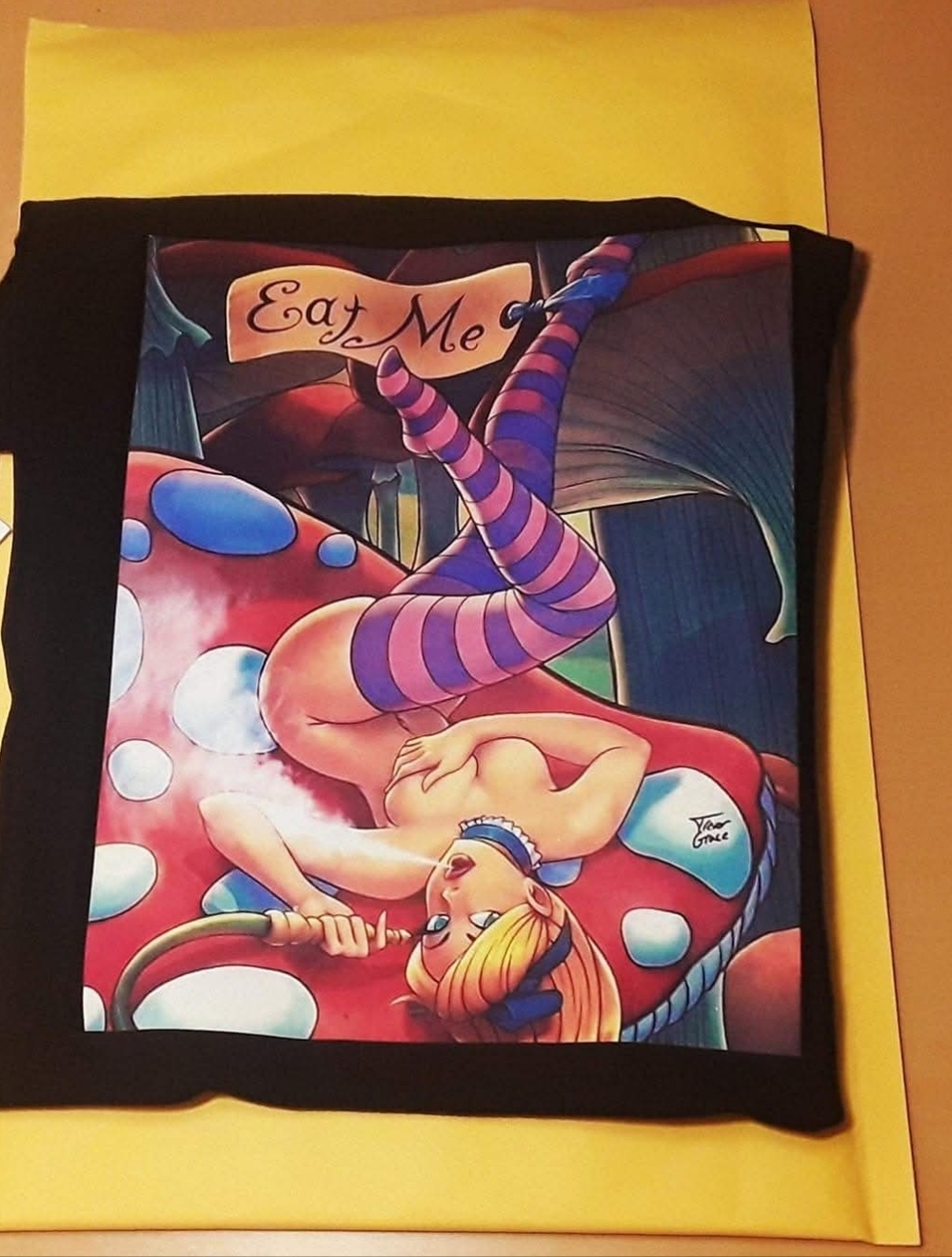 Alice-in-Wonderland Pinup Print